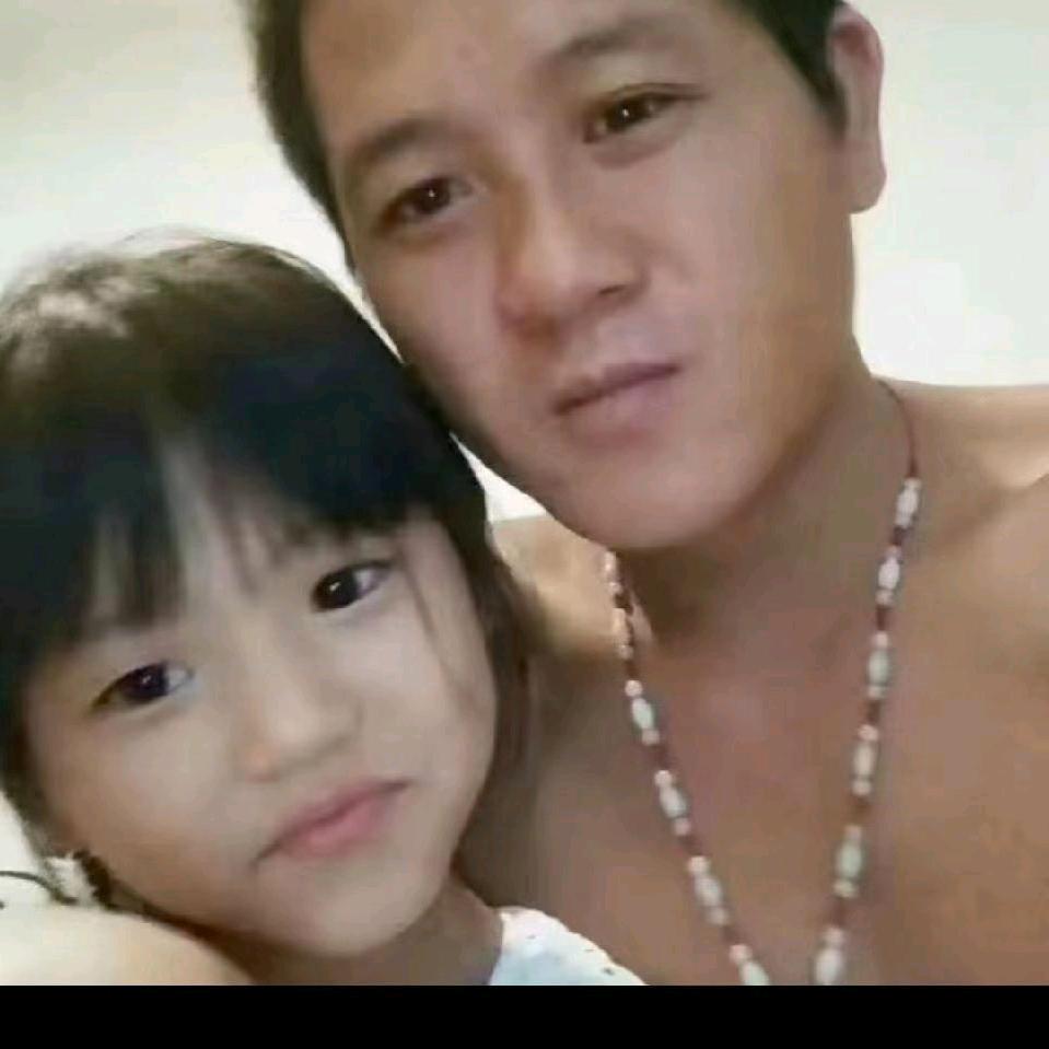 喂！我有故事！你有酒吗！