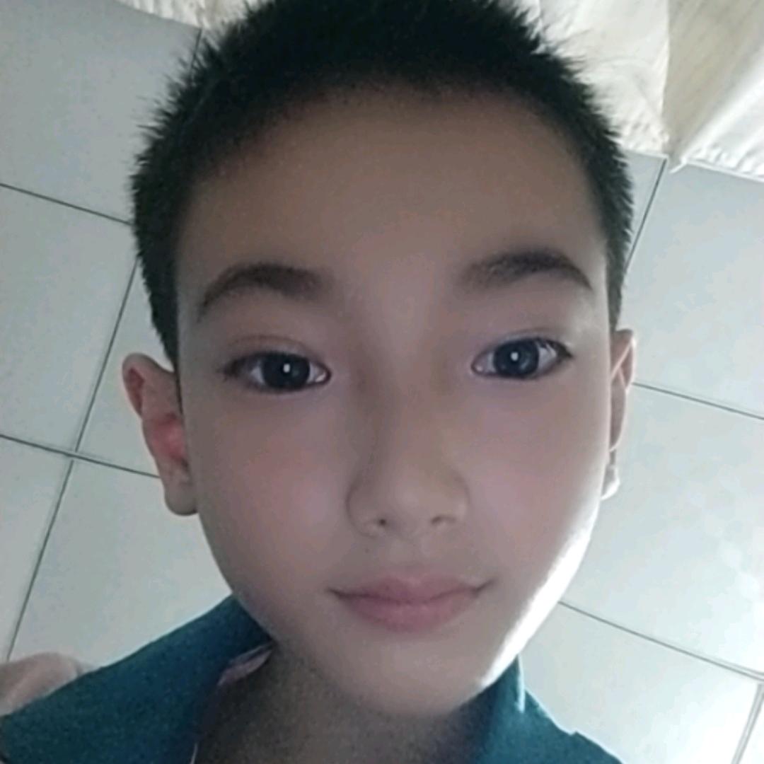 李浩 铭