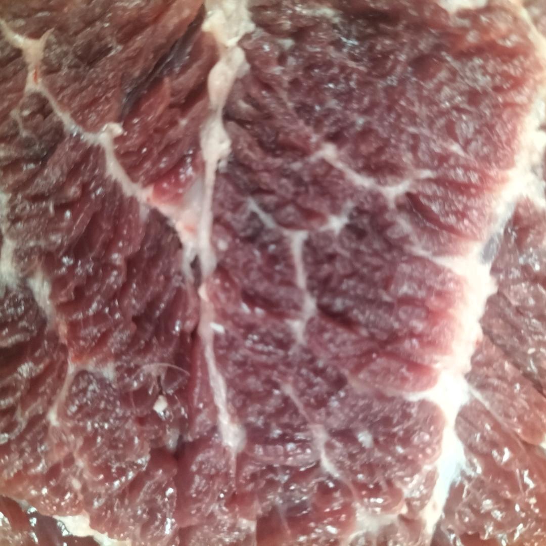 华西南高原土牛羊肉店