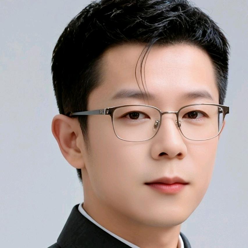 黄    宏  Huang Hong