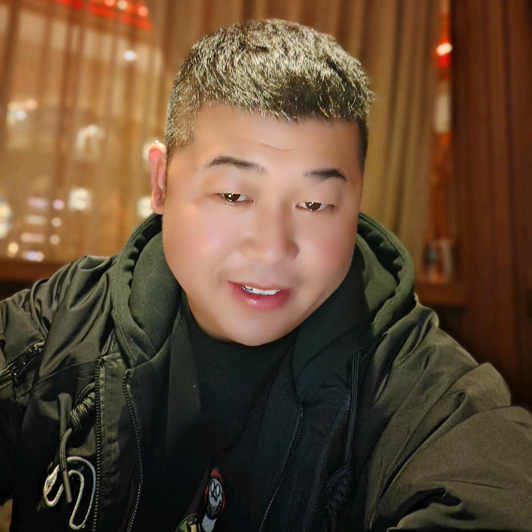 灌云滴哥(93年的鸡)