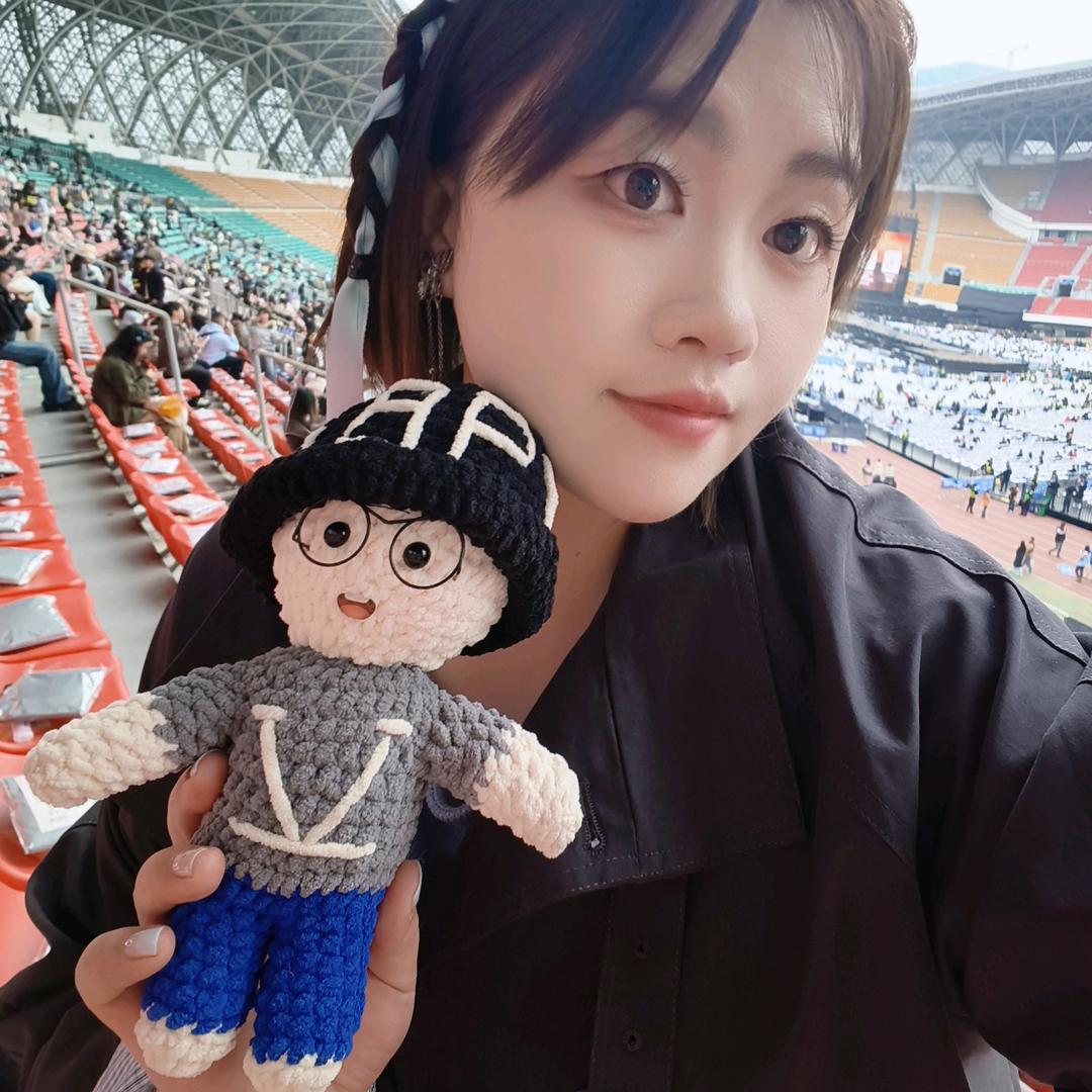 小星星⭐️鷰儿🎤