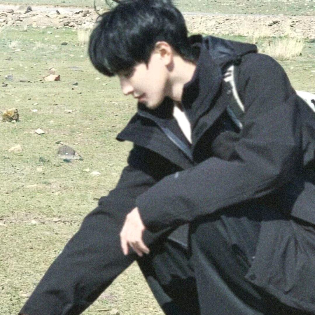 洛.