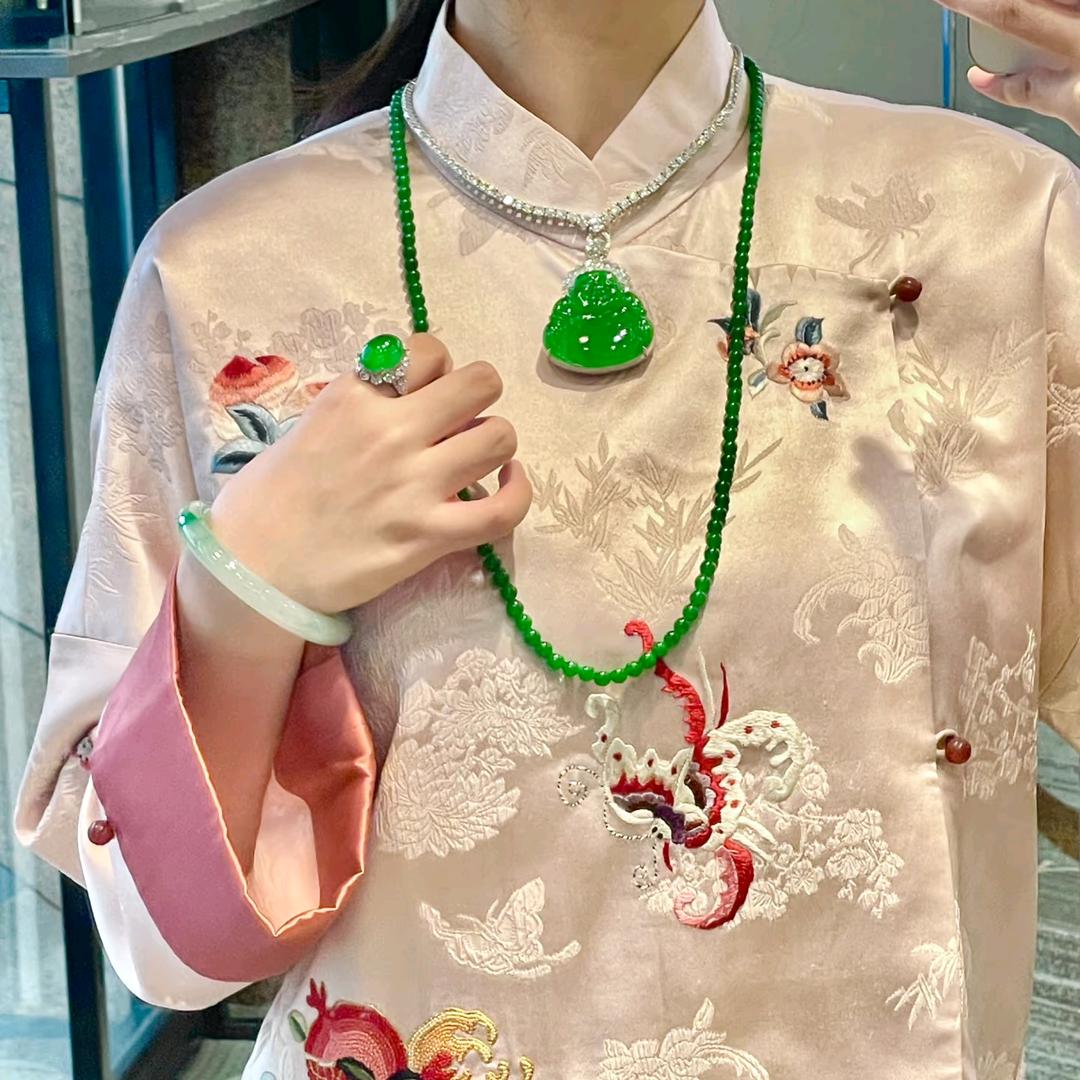 普诟翡翠珠宝