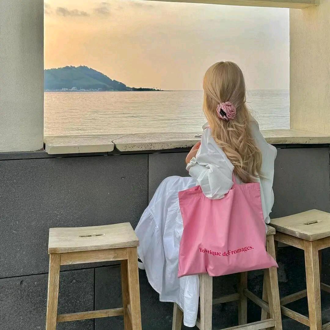初见