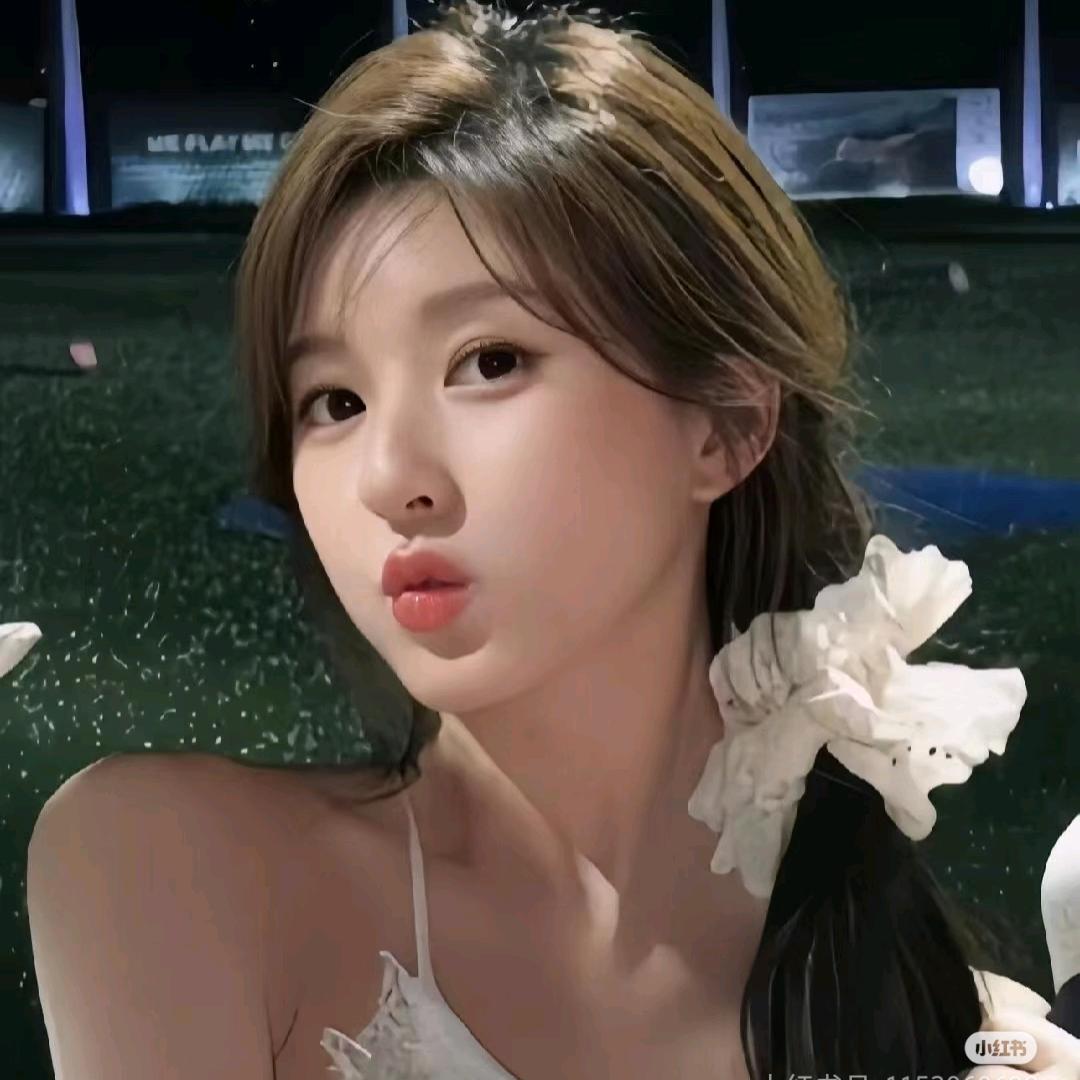 ID.露栀姩^Rosy🌷