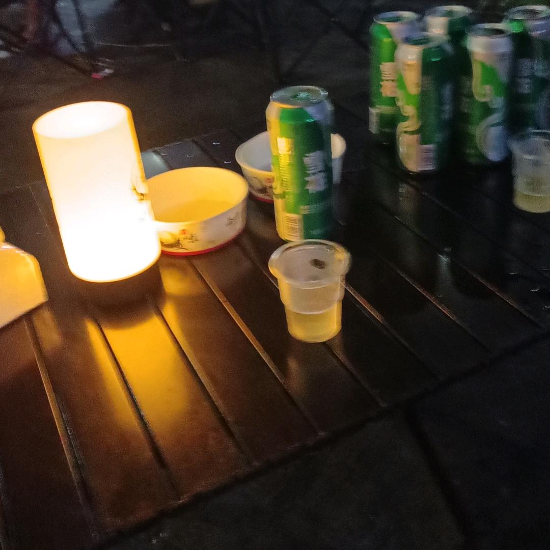 情一动，心就痛。