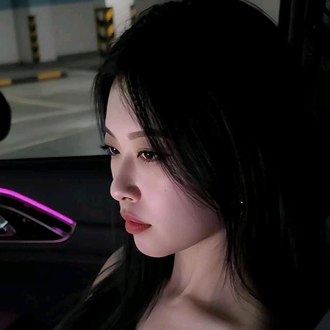 云彩彩