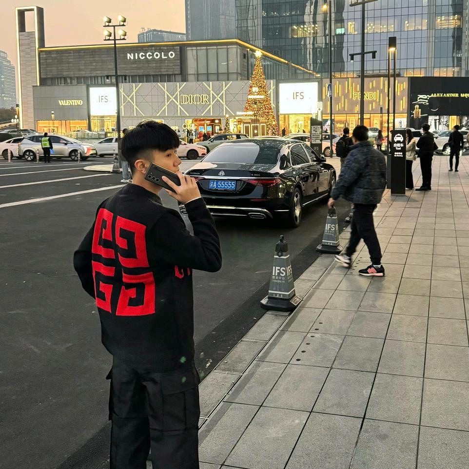 Zhāng旭辉🏃🏻‍♂️