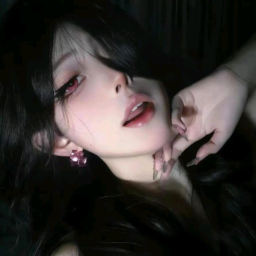 奶白酱ovo