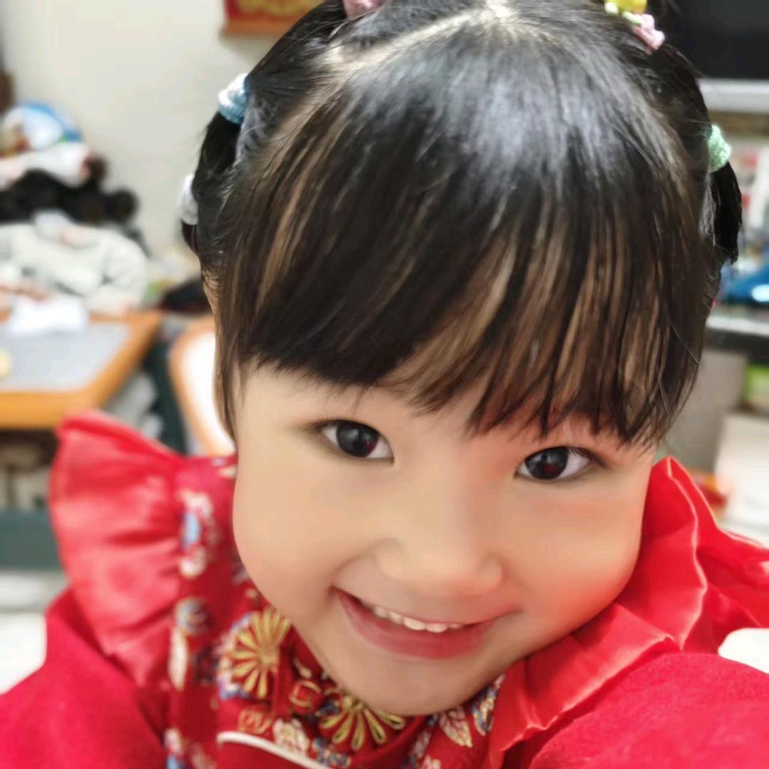 嫩江市卖木耳，榛蘑山货伊姐