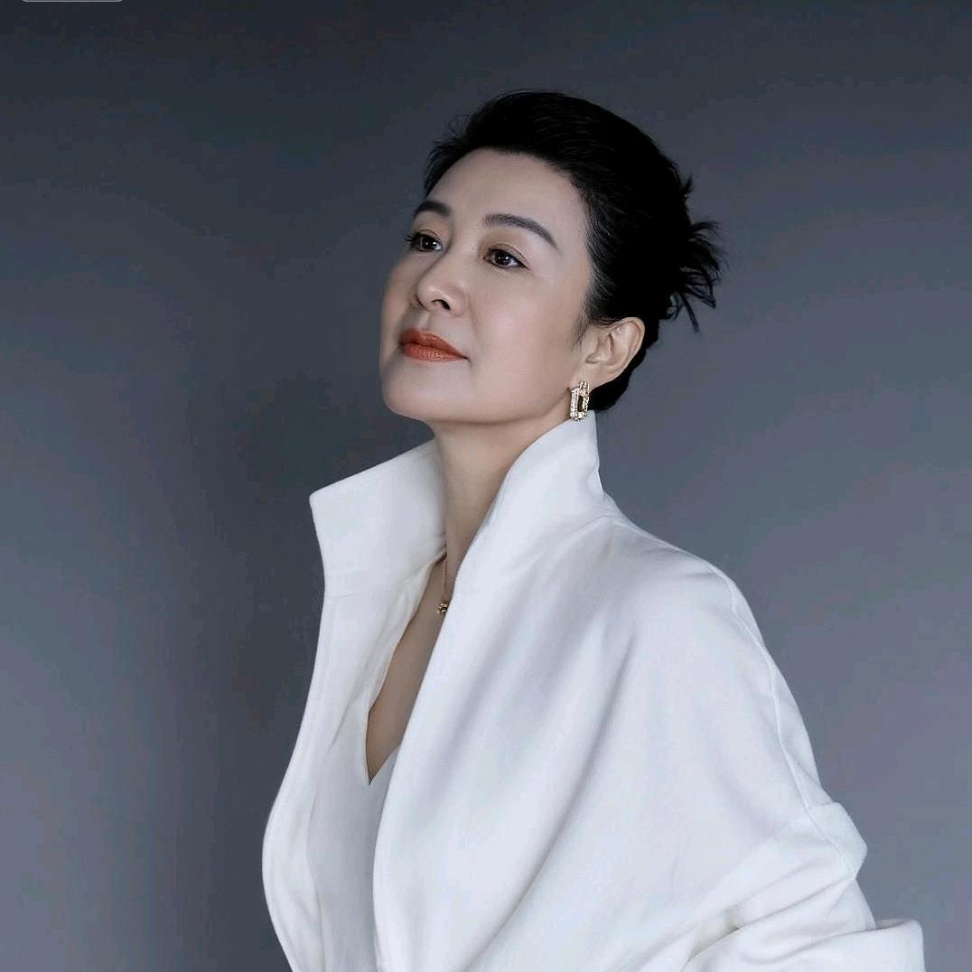 我爱艾丽
