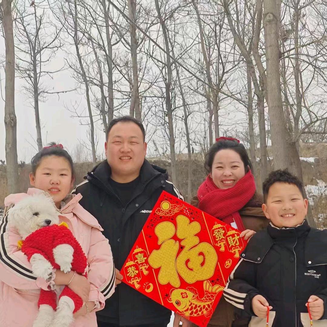 满颗心只恋她