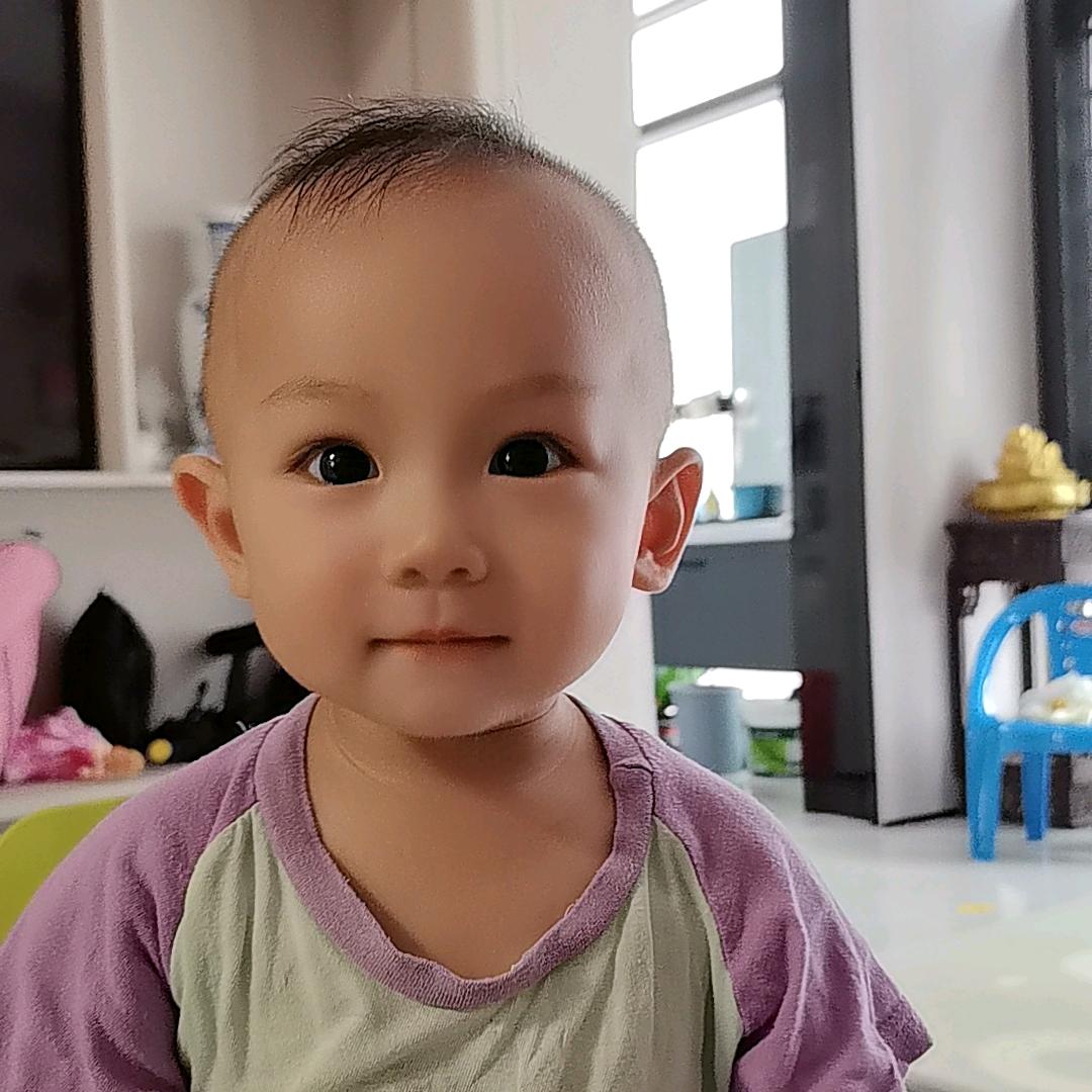 超级宝贝，纠纠弟弟