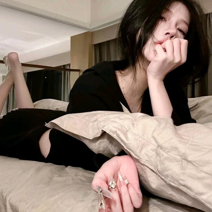 小i
