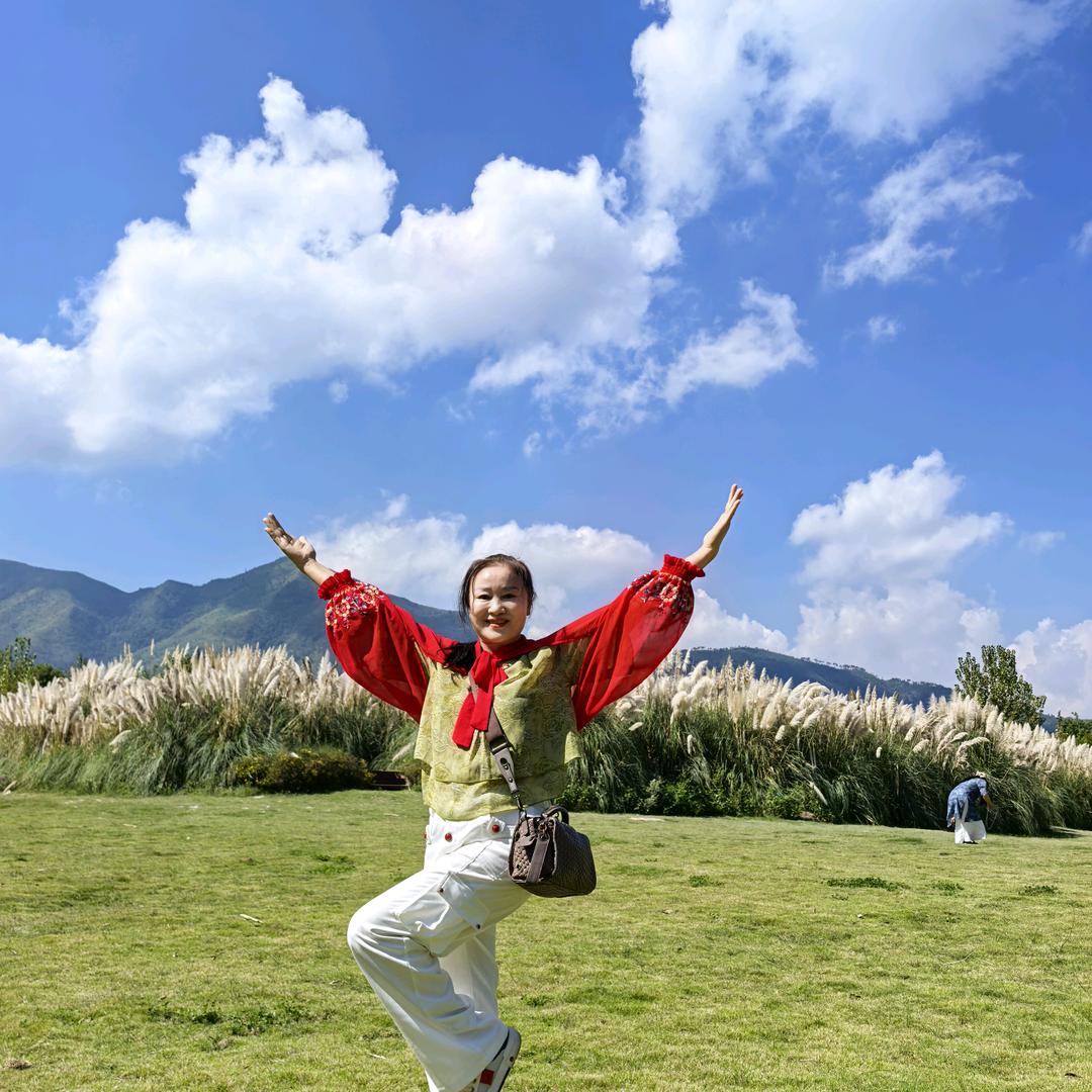 太阳下的女人☀️159
