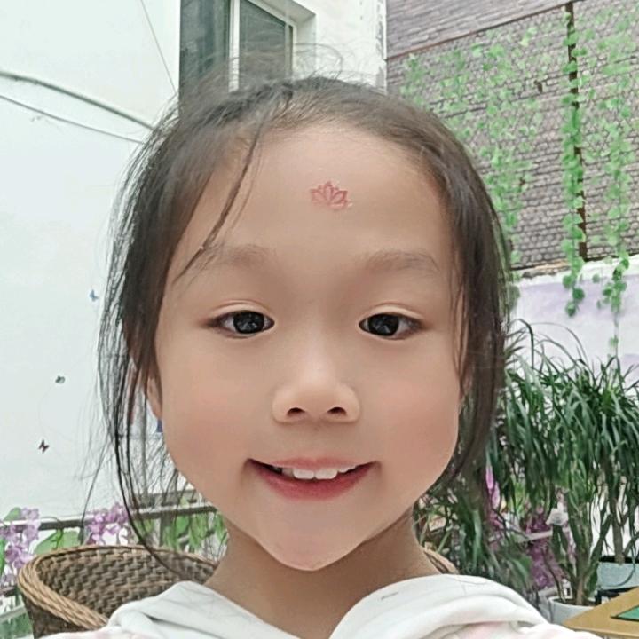 活泼，可爱的梦熙