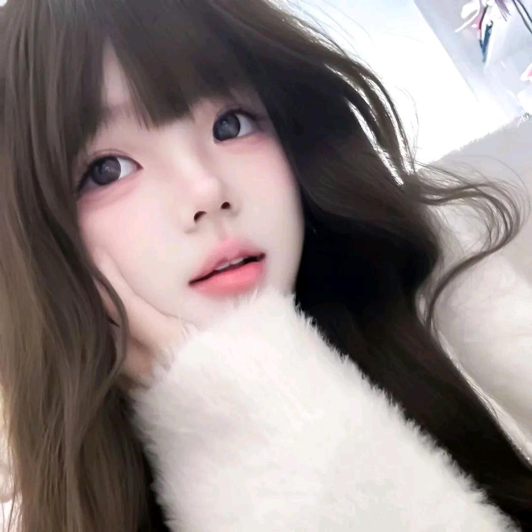 彤