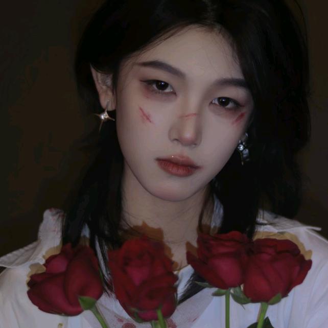 你好，我是路明非📸