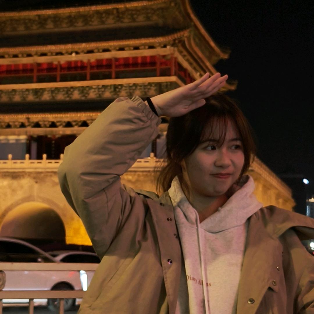 爱喝粥的蒲棱蛾子