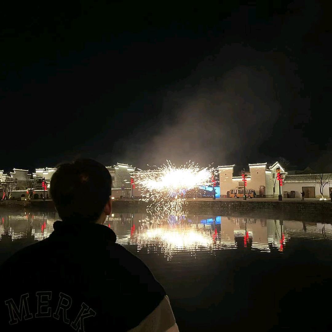 零零一