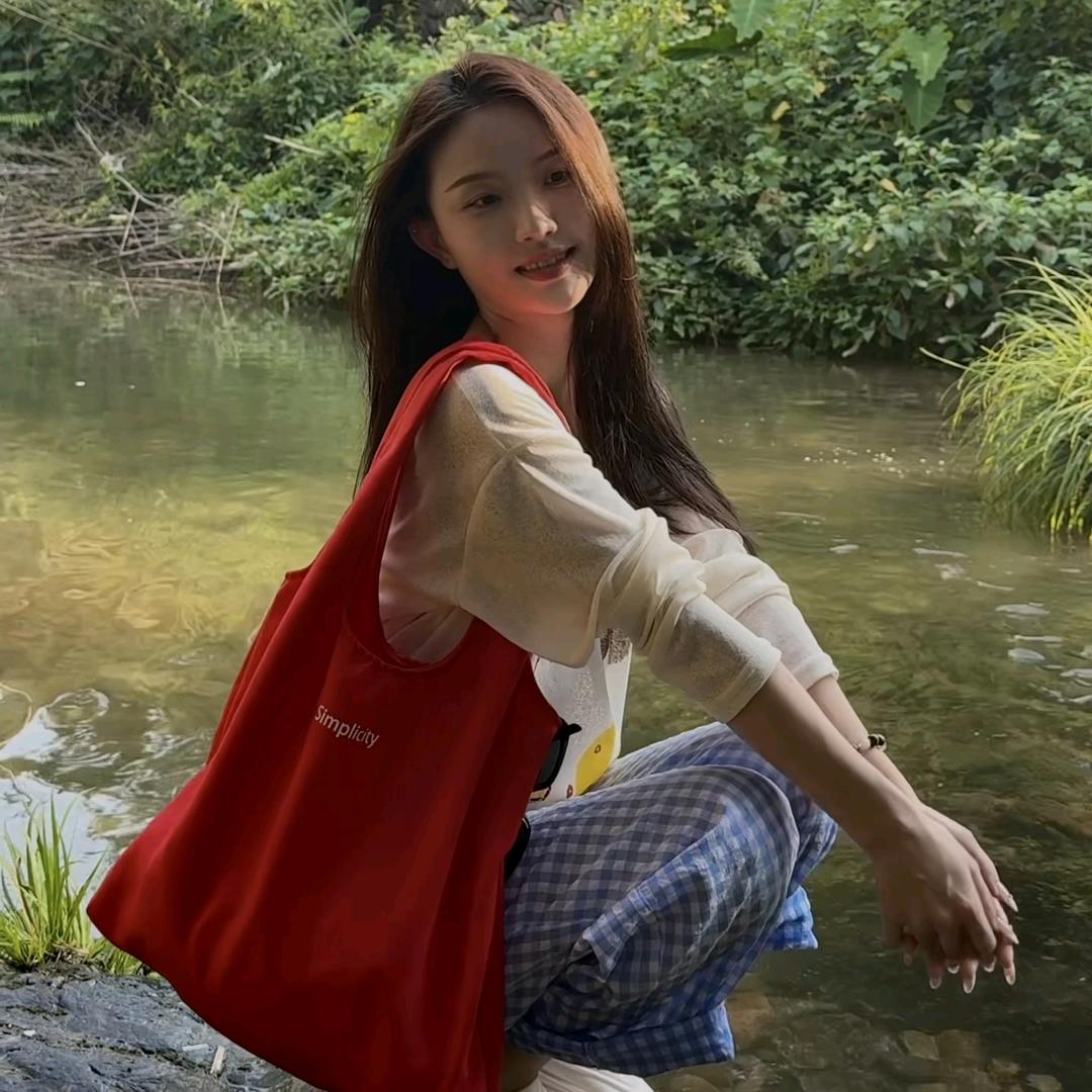 琪琪爱吃香菜