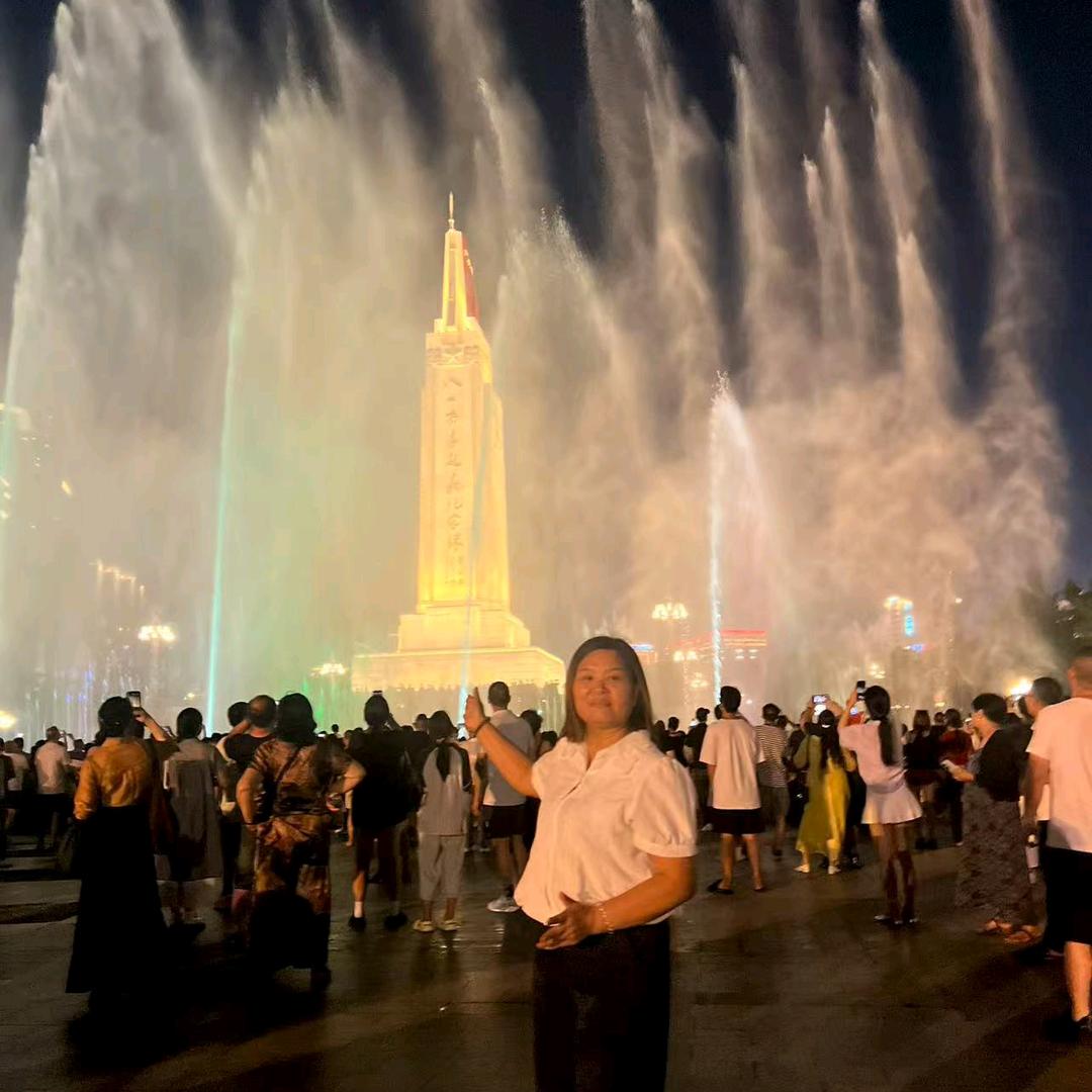 服装定制工厂凤姐