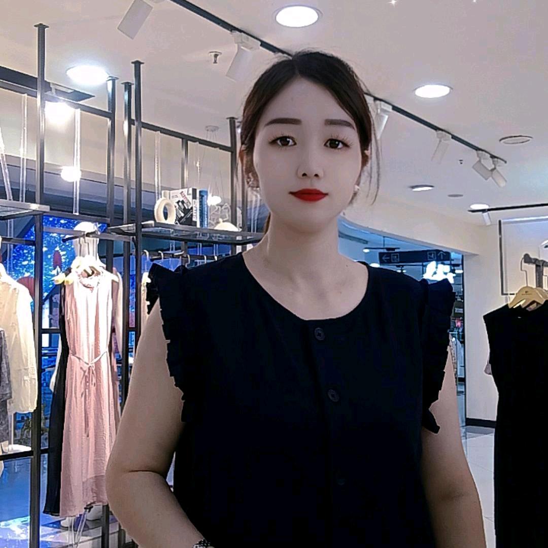 买衣服找玲姐