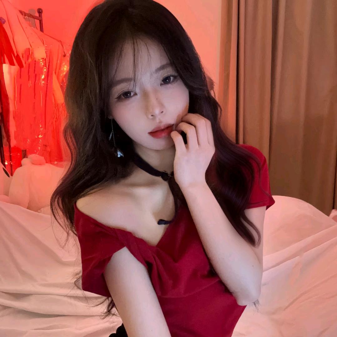 快乐的欣欣