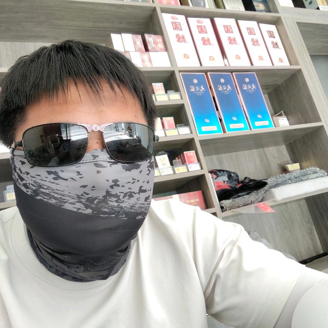 你的哥哥丁呀！