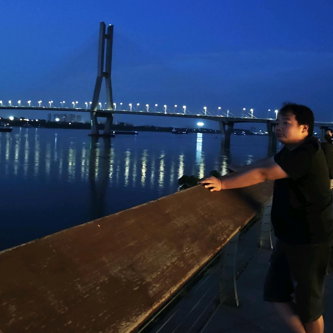 一身傲气怎能服输