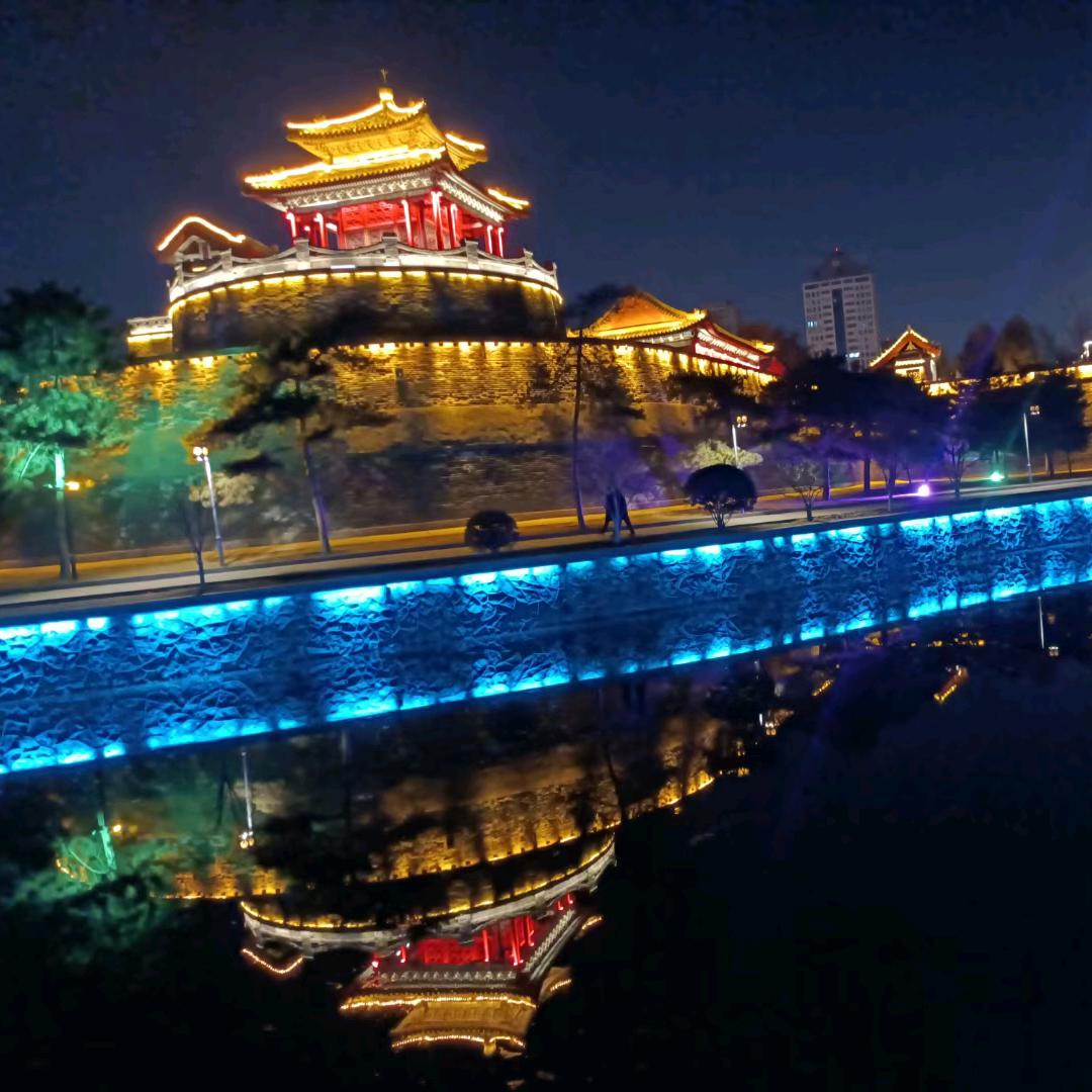 随意