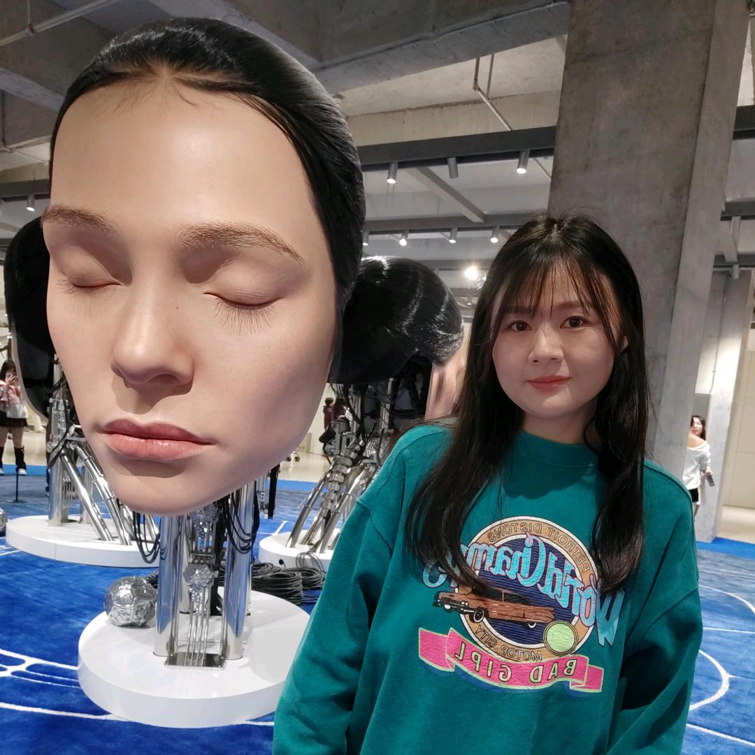 梦梦户外采耳朵