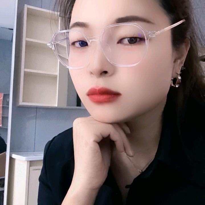 杜🍐只剩☞半柯糖🍬ᵧ⁺