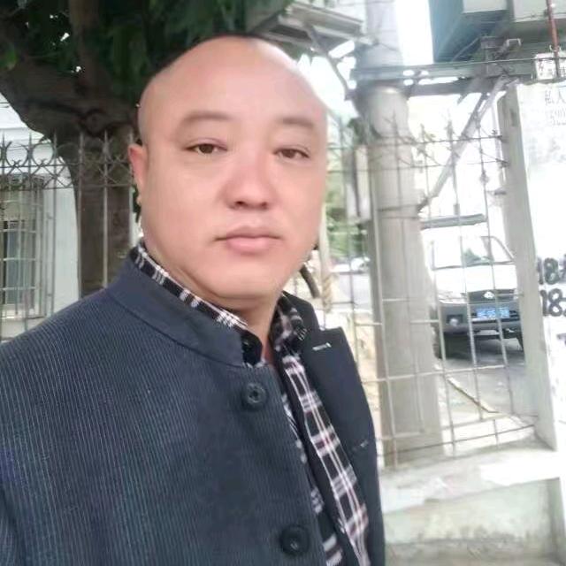 烈酒敬余生