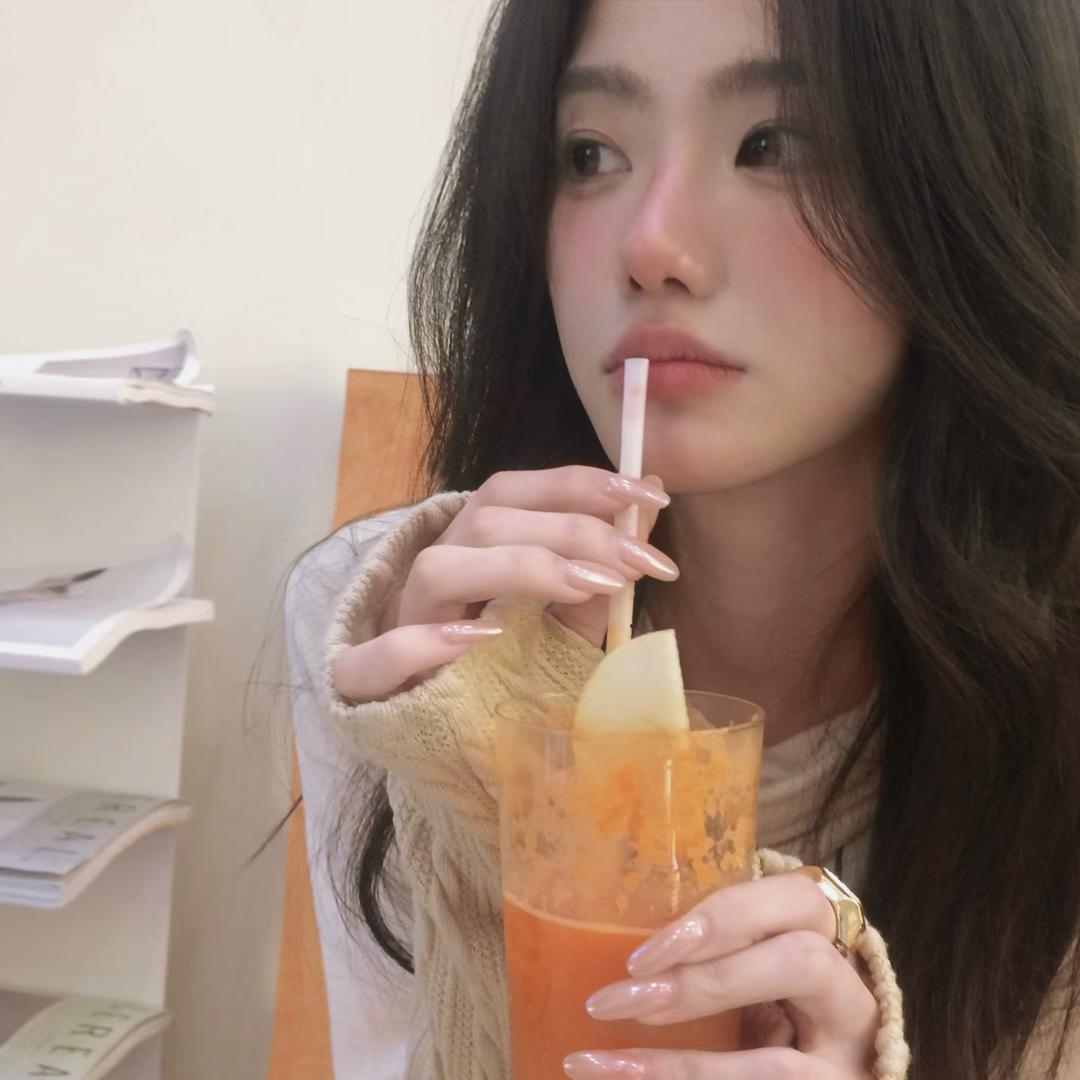 兜兜昕头像