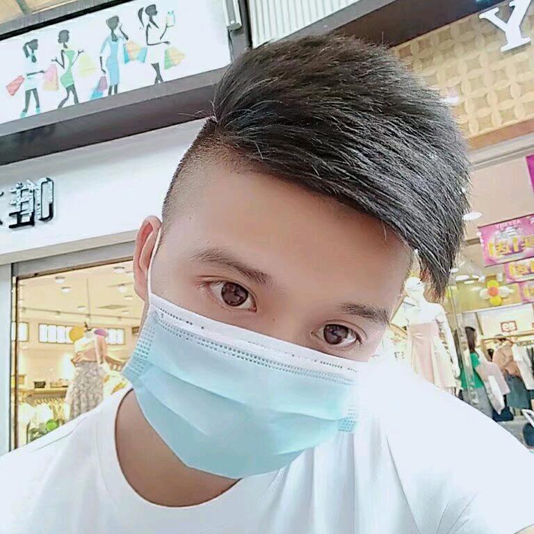 ꧁꫞꯭距离你1:0km꫞꧂