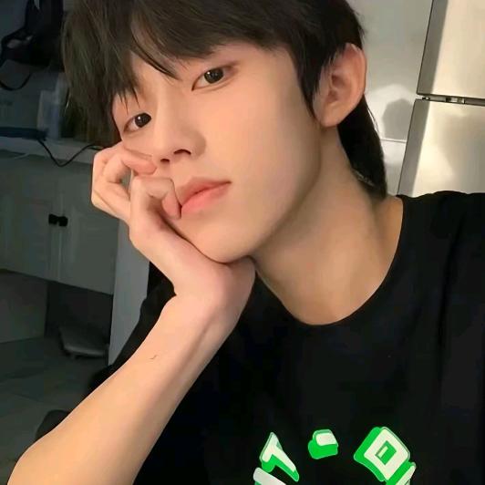 长矛沾shi戳谁谁死