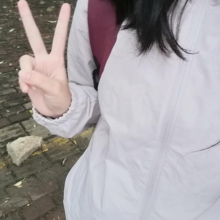 唉嘿头像