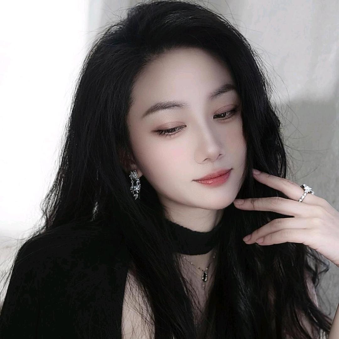 丽儿🌹【低谷期慢慢熬】