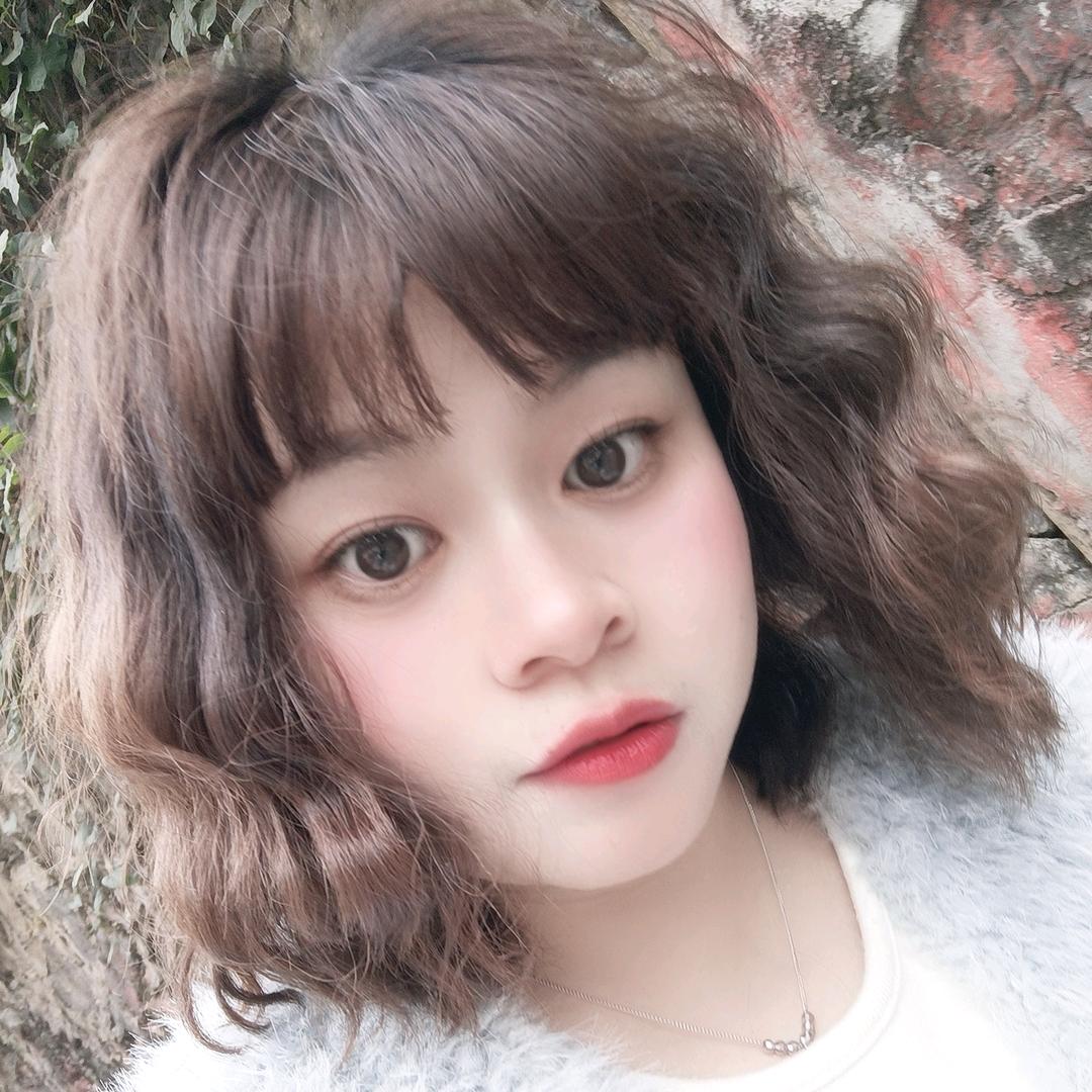 李女士