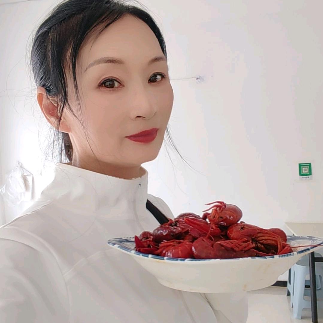 白洋淀温泉城车姐龙虾