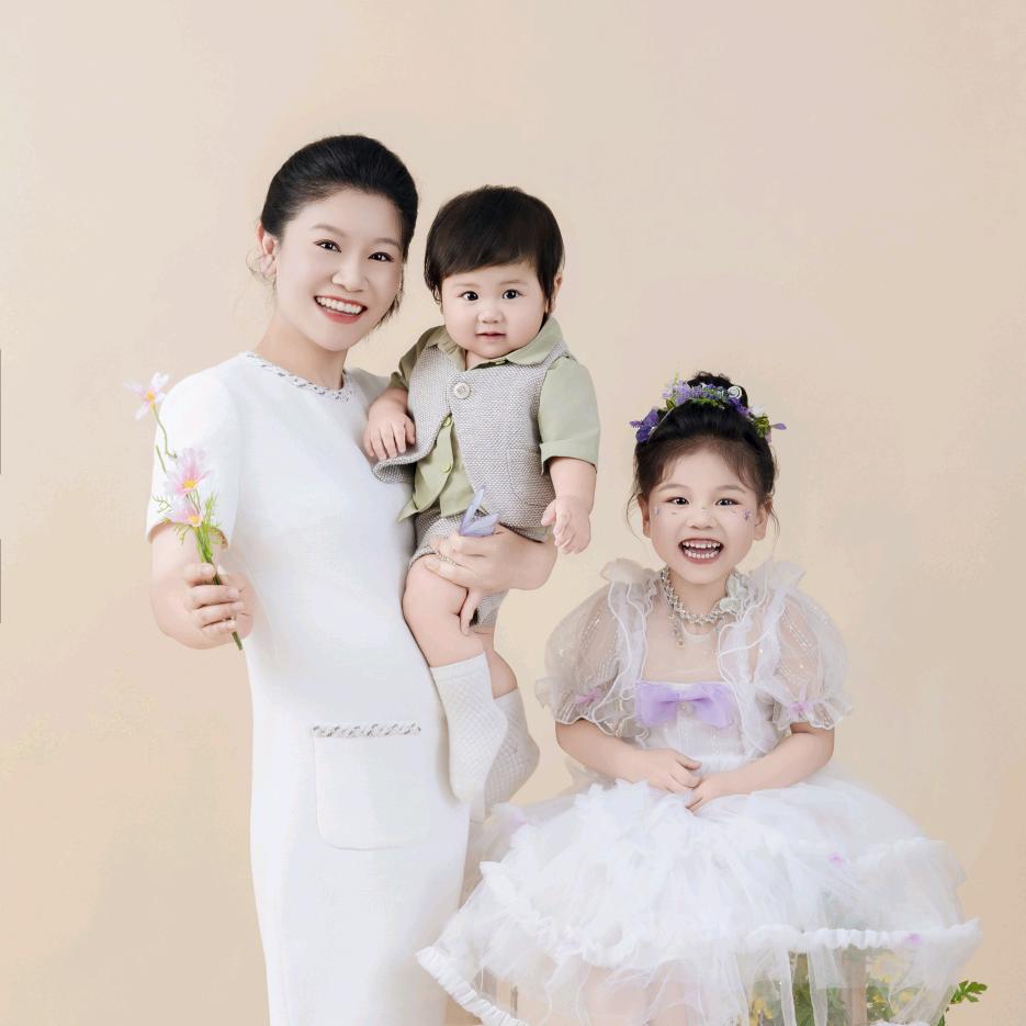 钰儿美眉