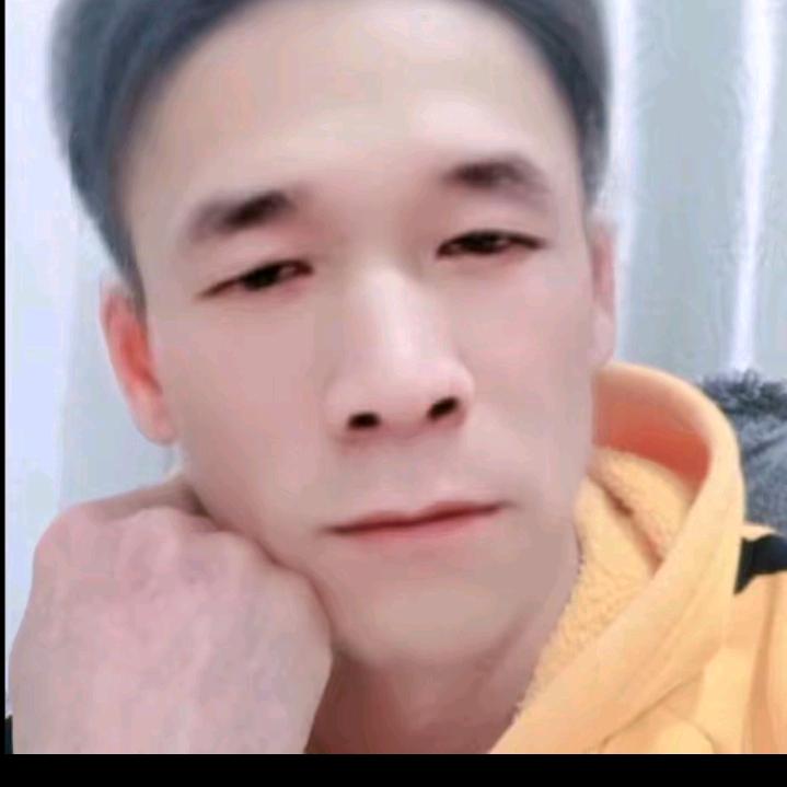 周帅好温暖的家庭72年鼠