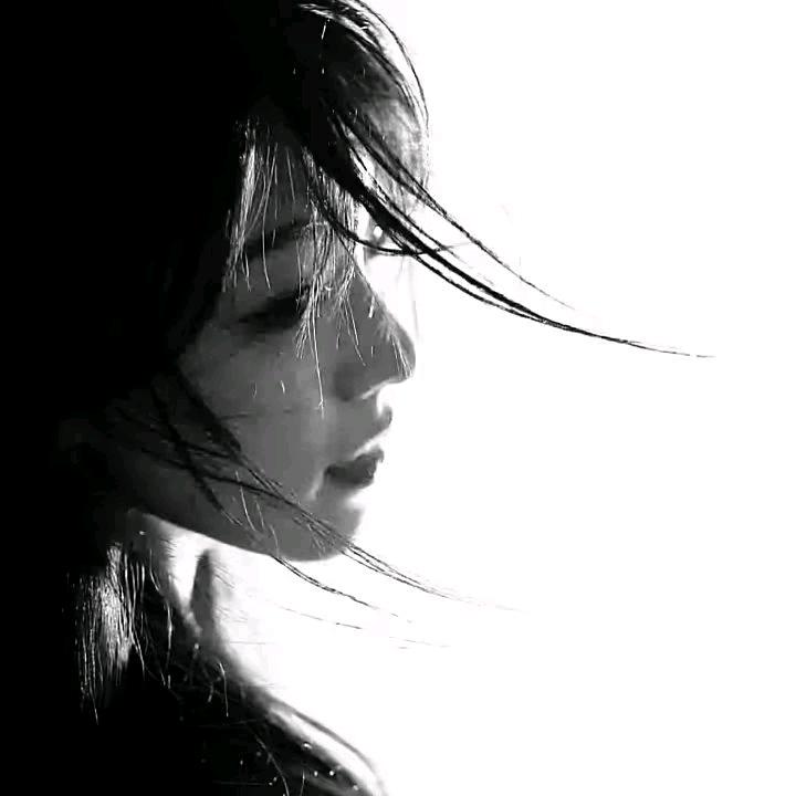 命苦别装忧郁