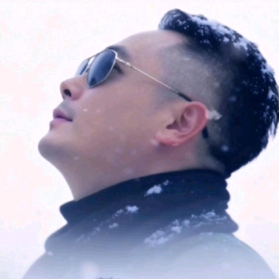 明哥💫