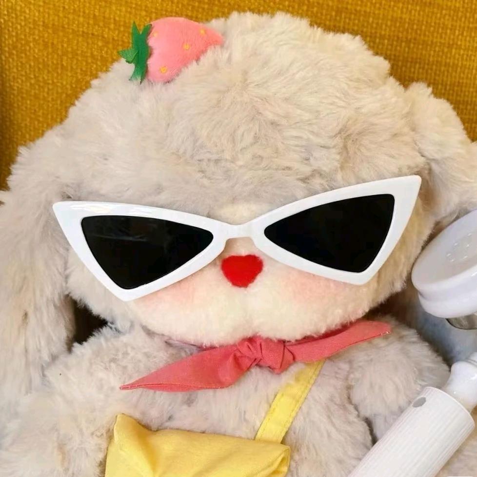 小耶•︡ ‿ •︠ᐝ