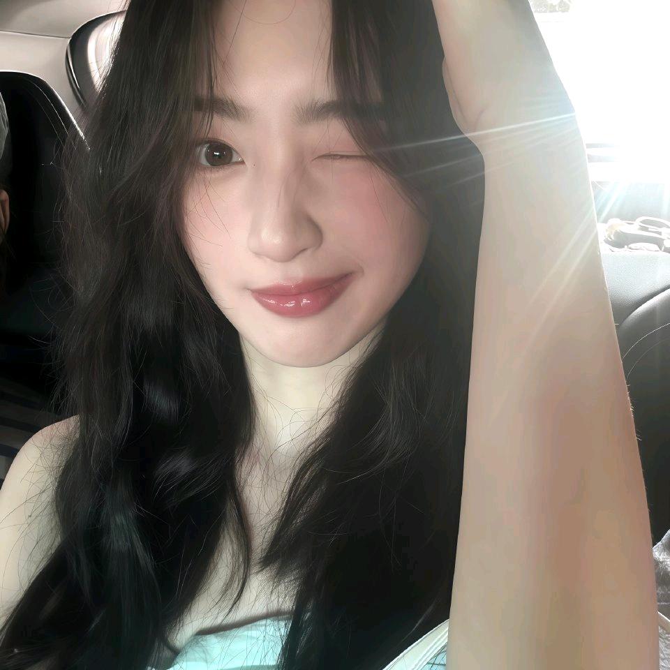 头发多多.