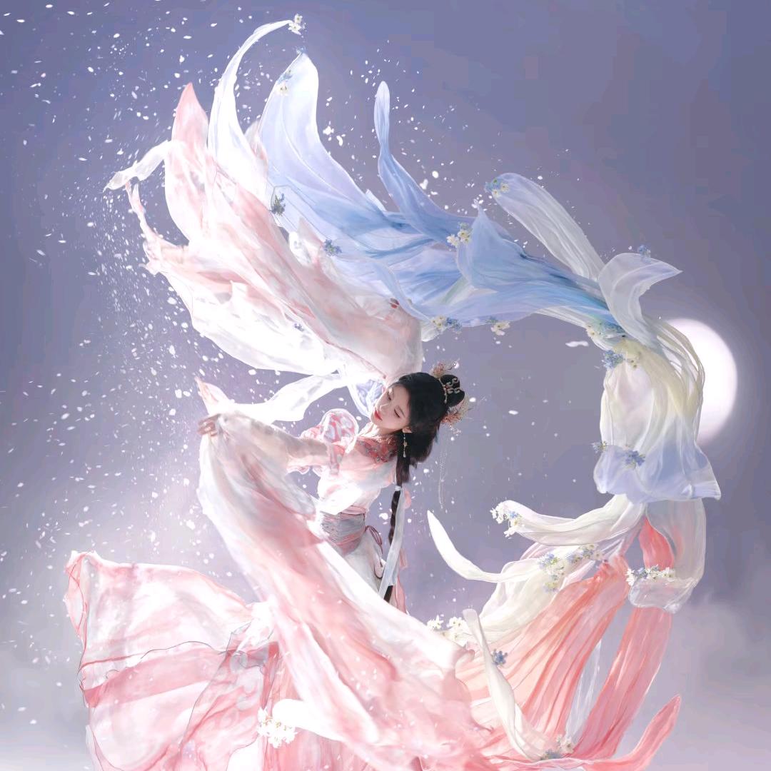 小月牙～🌙