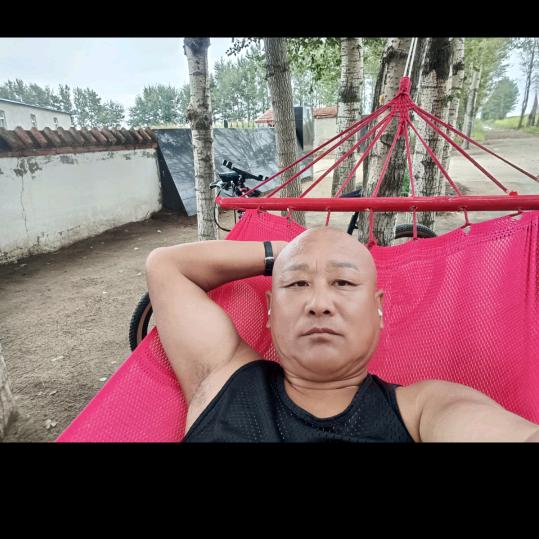 薛三：
